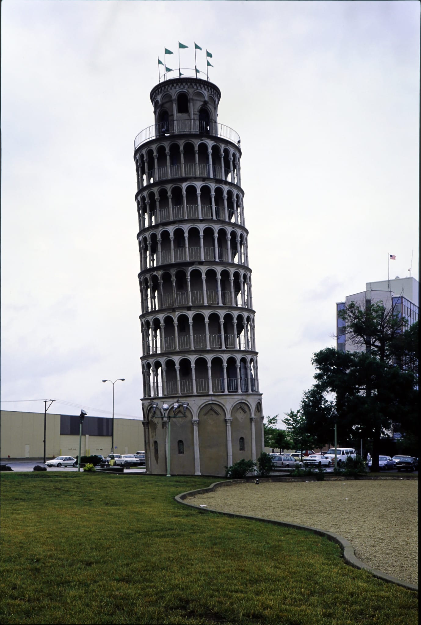 Leaning Tower of Niles, Illinois