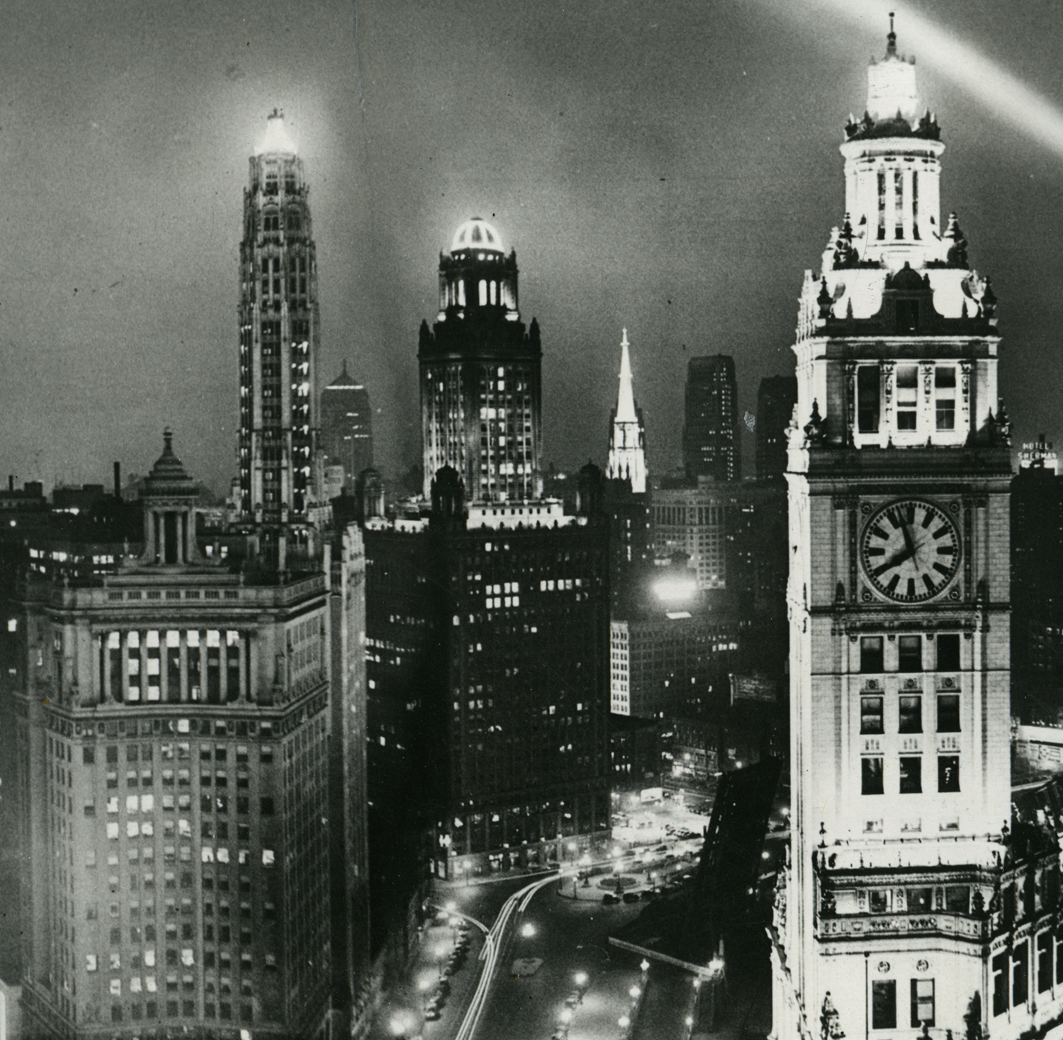 Wacker Drive Plaza, Chicago