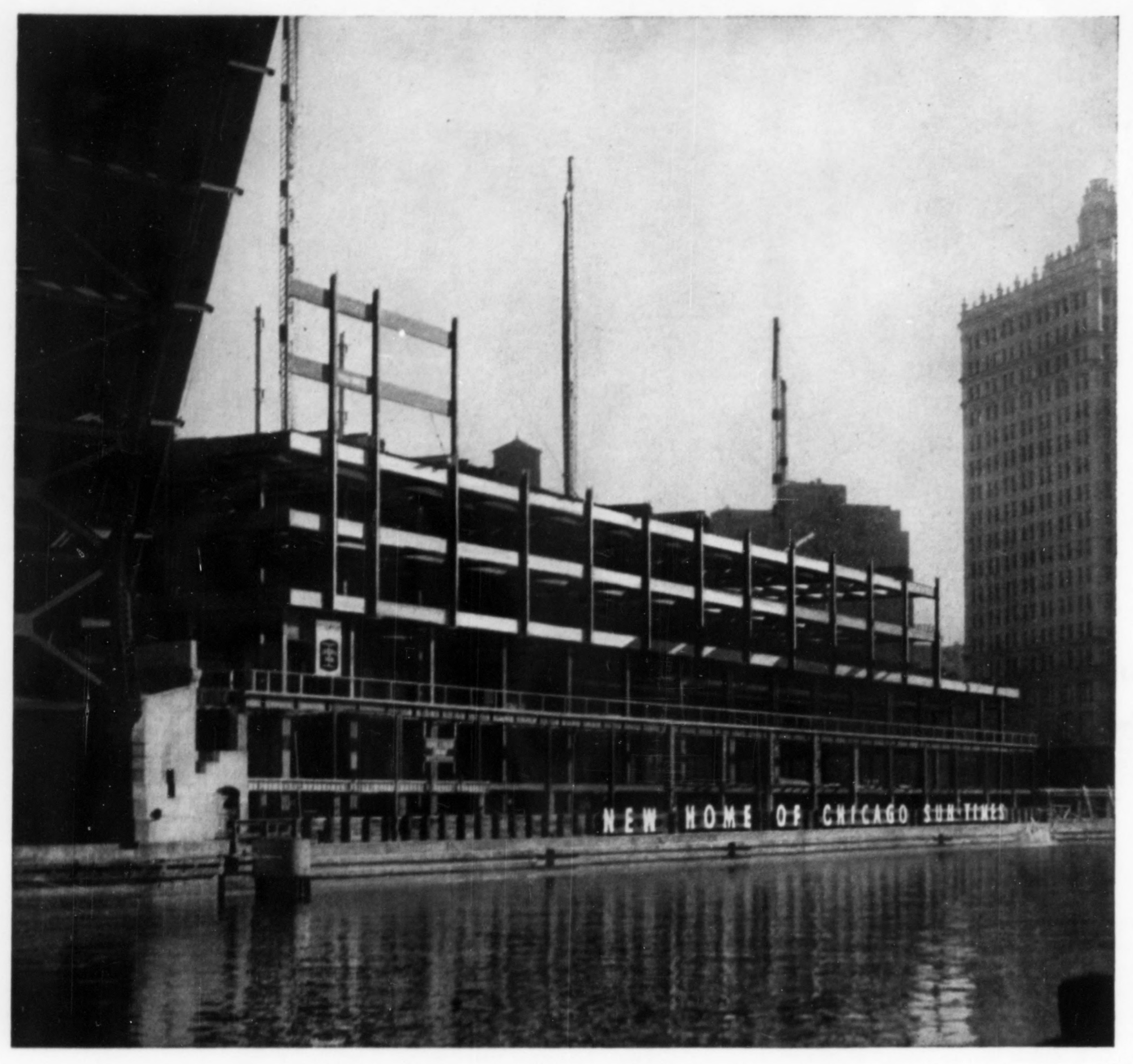 Wacker Drive Plaza, Chicago