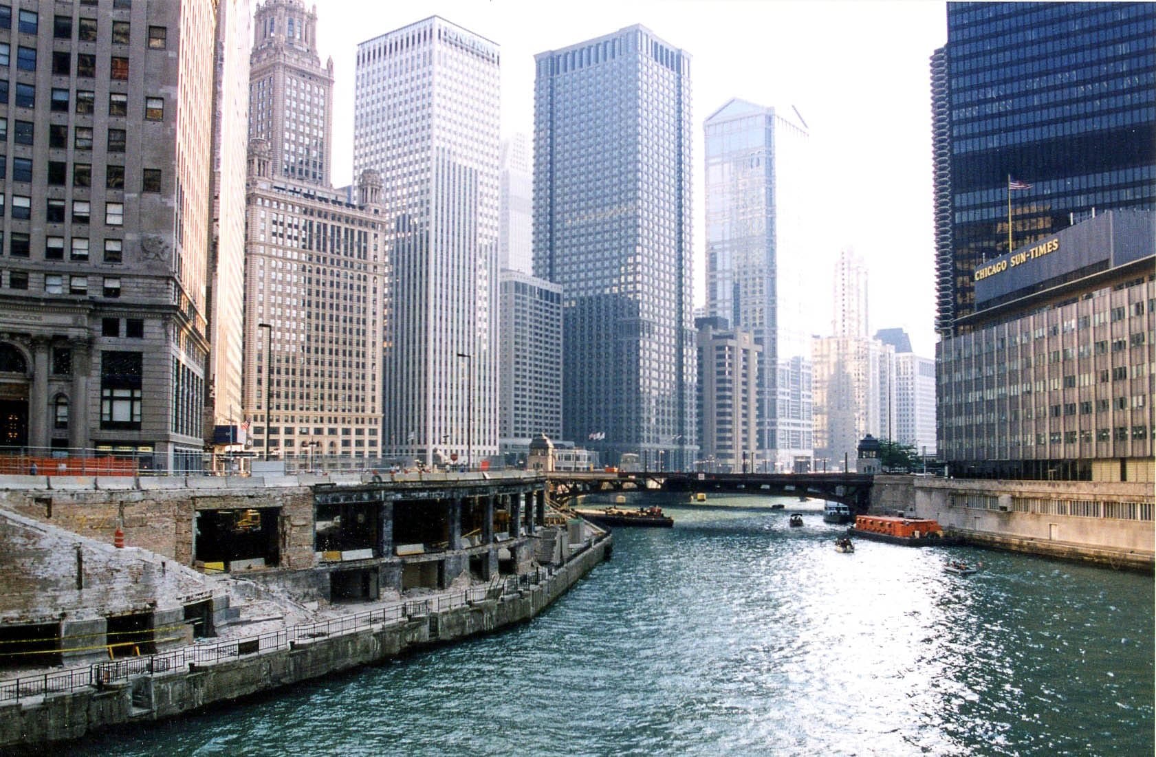 Wacker Drive Plaza, Chicago